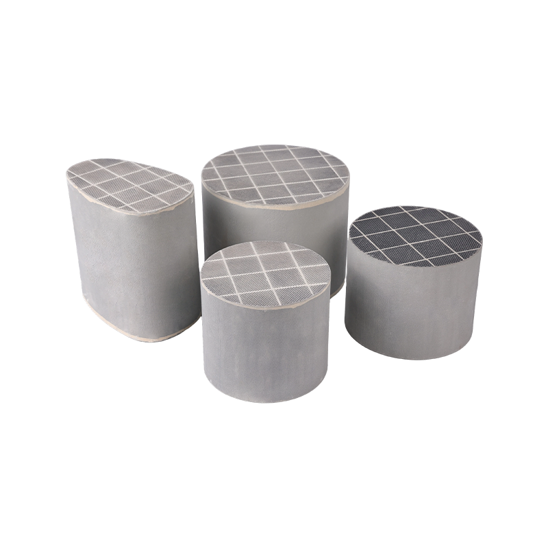 Chatalaíoch SCR Carbide Sileacain (SiC). Chatalaíoch SCR Carbide Sileacain (SiC).